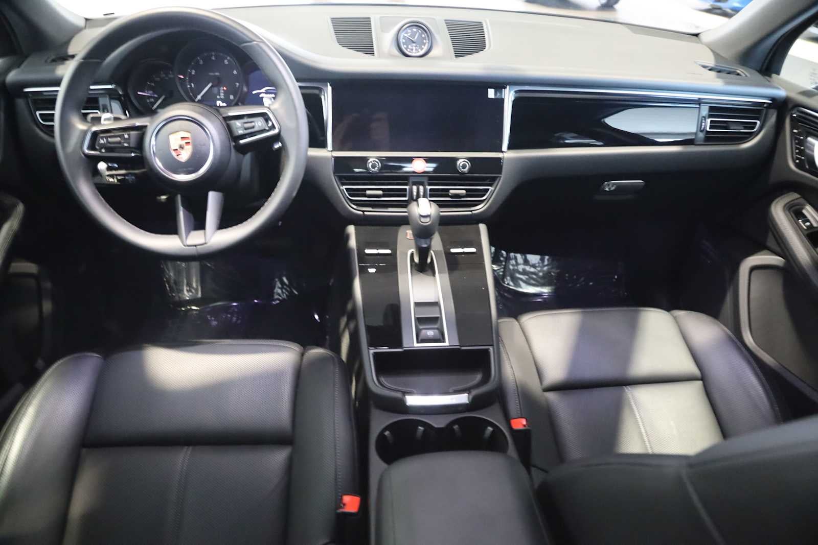 2025 Porsche Macan Macan