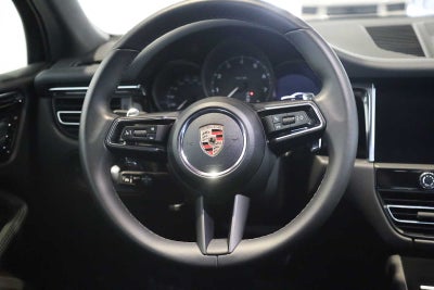 2025 Porsche Macan Macan
