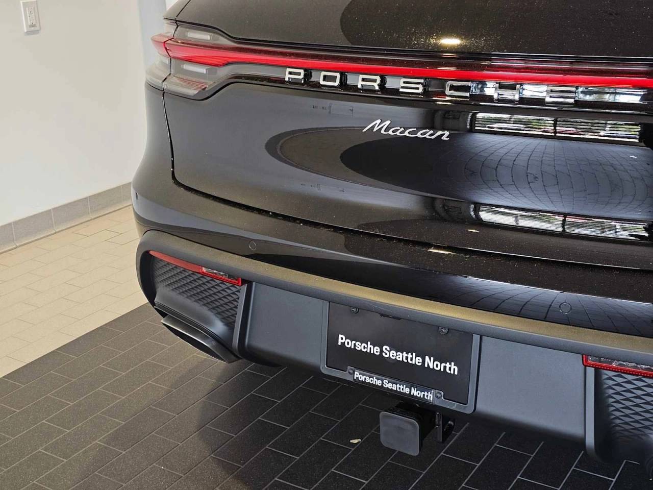 2025 Porsche Macan Macan