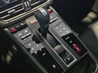 2025 Porsche Macan Macan