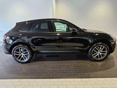 2025 Porsche Macan Macan