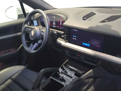2025 Porsche Cayenne Cayenne