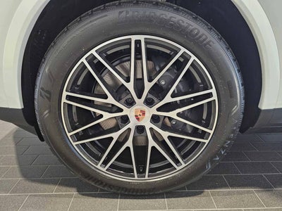 2025 Porsche Cayenne Cayenne
