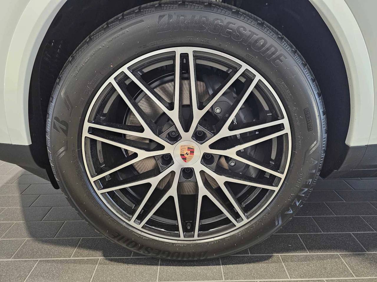 2025 Porsche Cayenne Cayenne