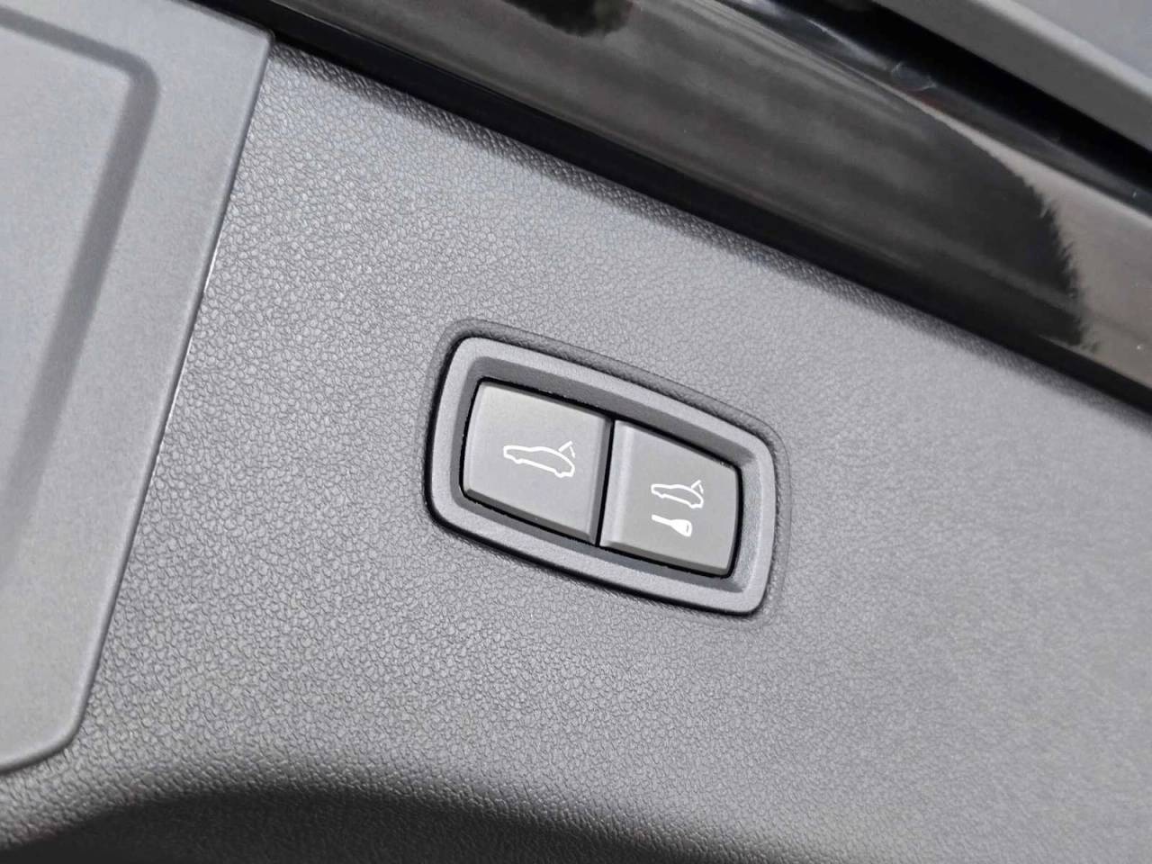 2025 Porsche Cayenne Cayenne