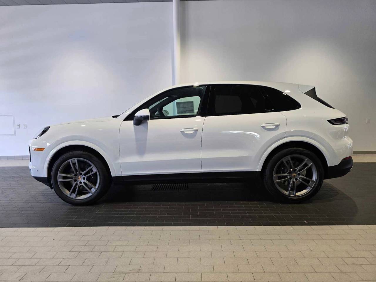 2025 Porsche Cayenne Cayenne