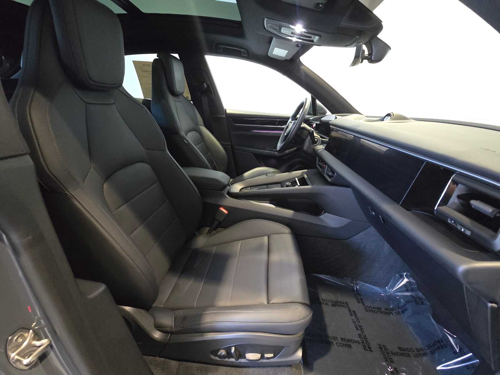 2025 Porsche Macan Electric 4