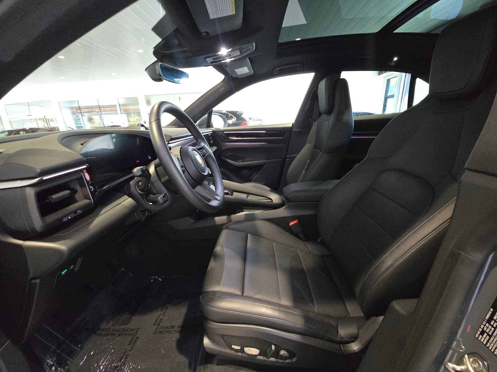 2025 Porsche Macan Electric 4