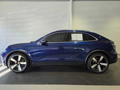 2024 Porsche Macan Electric 4