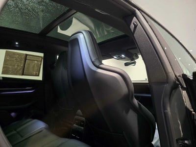 2024 Porsche Macan Electric 4