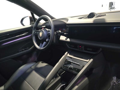 2025 Porsche Macan Macan 4 Electric
