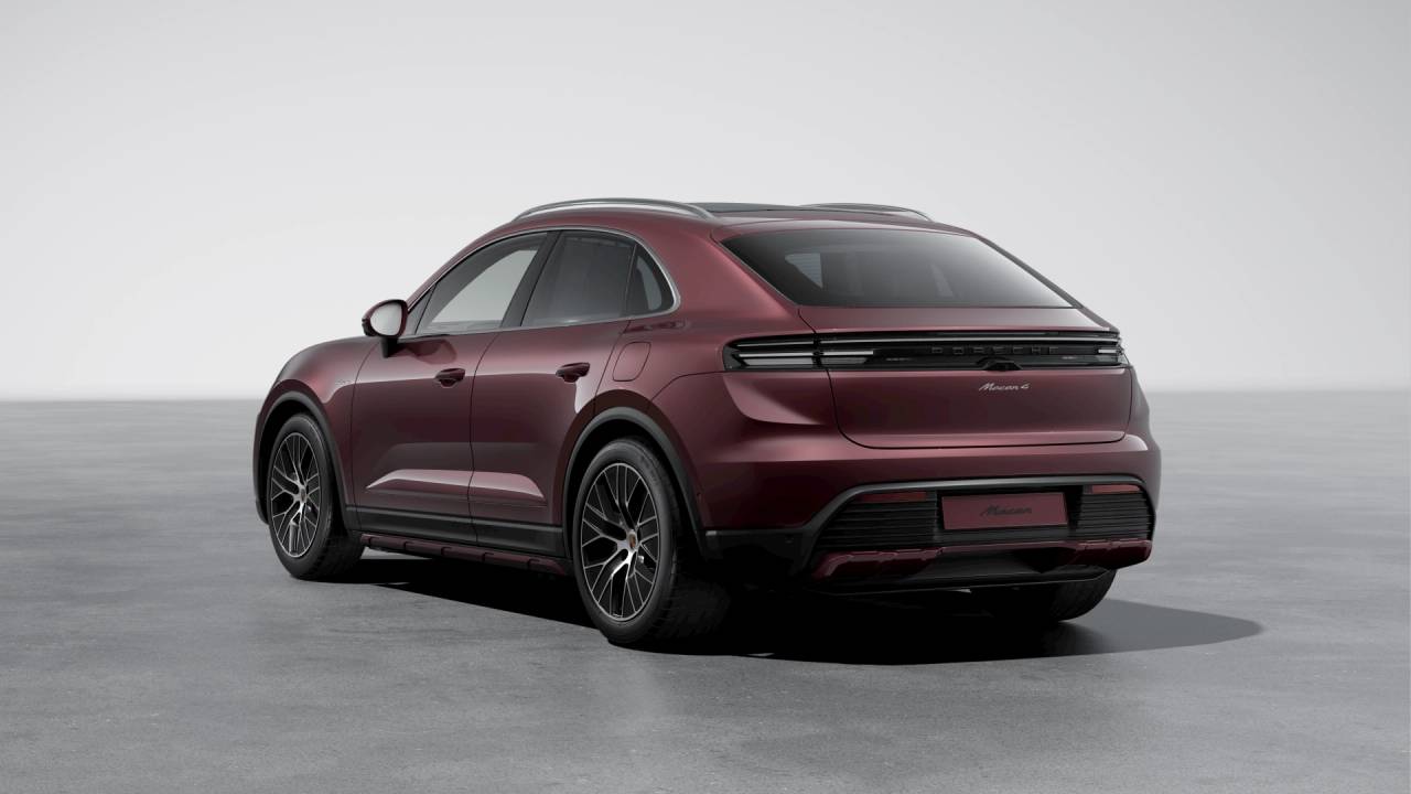 2025 Porsche Macan Electric 4