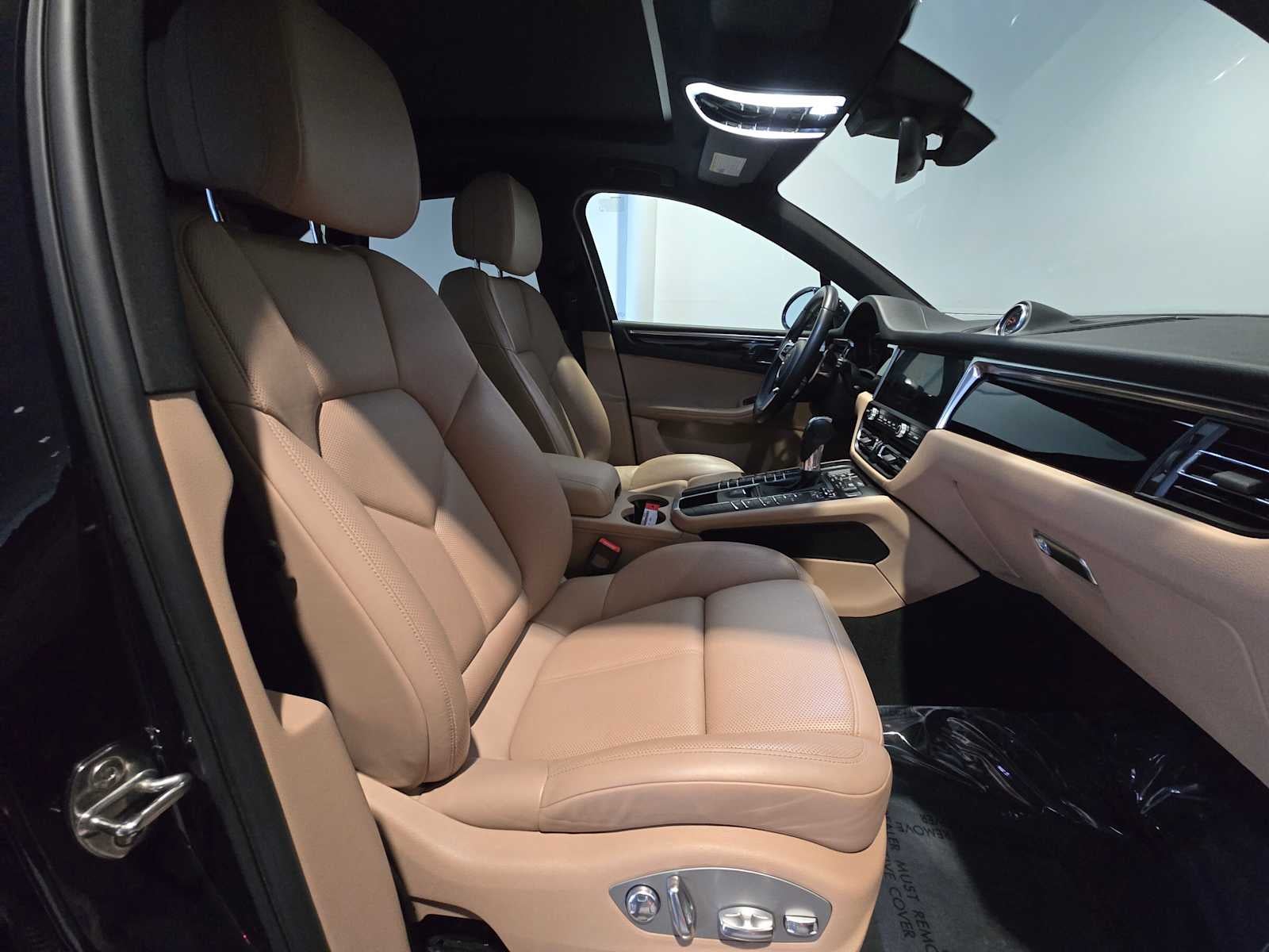 2021 Porsche Macan Macan S