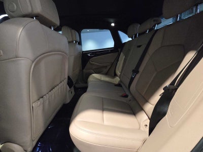 2021 Porsche Macan Macan S