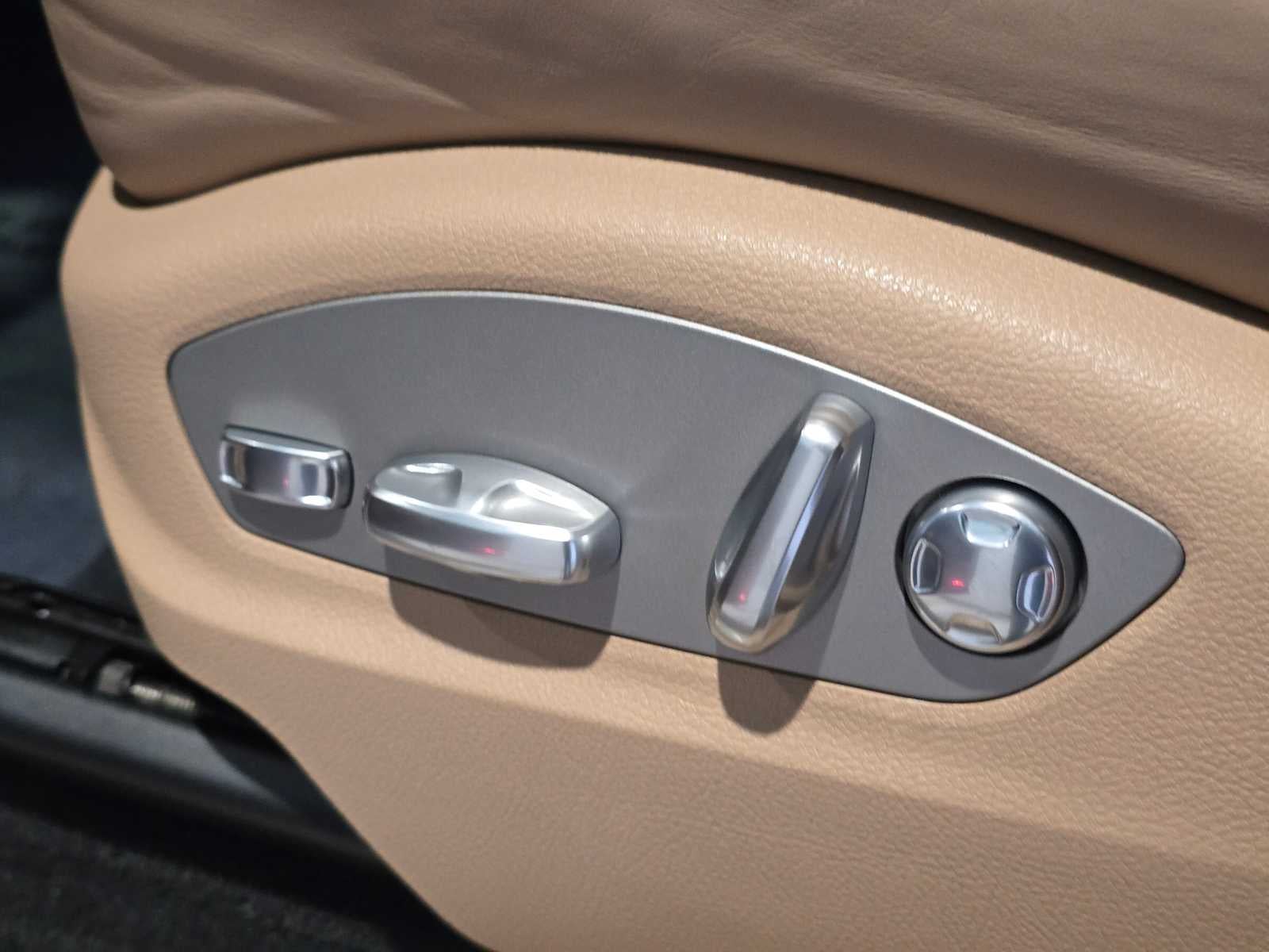 2021 Porsche Macan Macan S