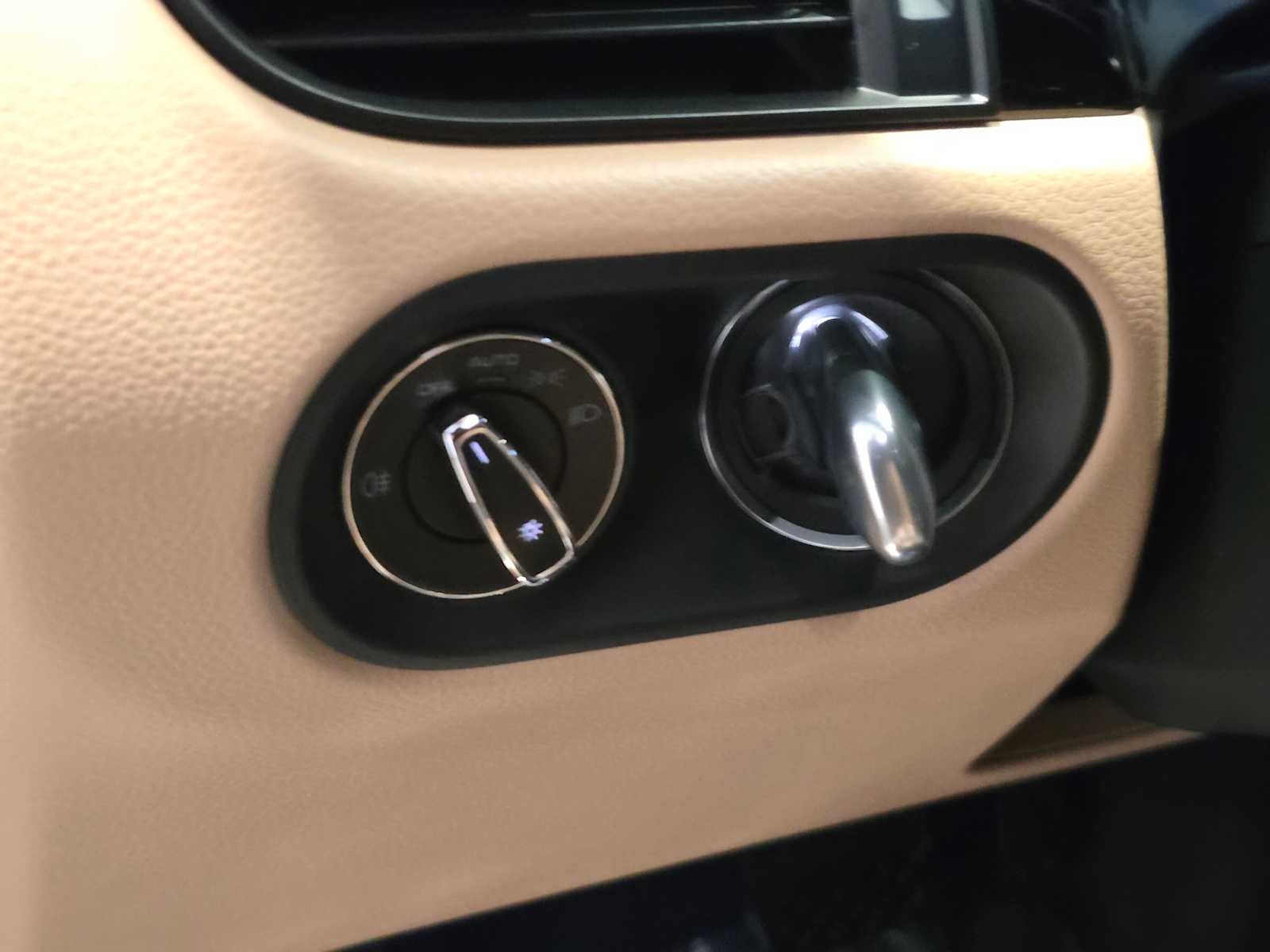2021 Porsche Macan Macan S