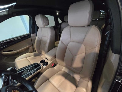 2021 Porsche Macan Macan S
