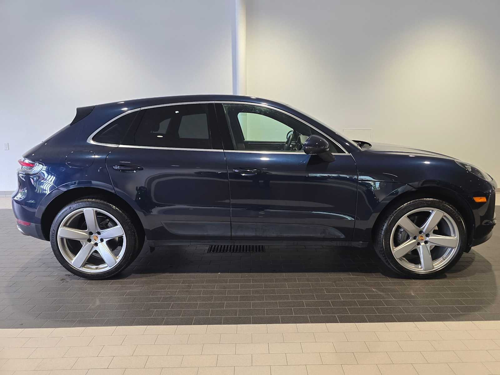 2021 Porsche Macan Macan S
