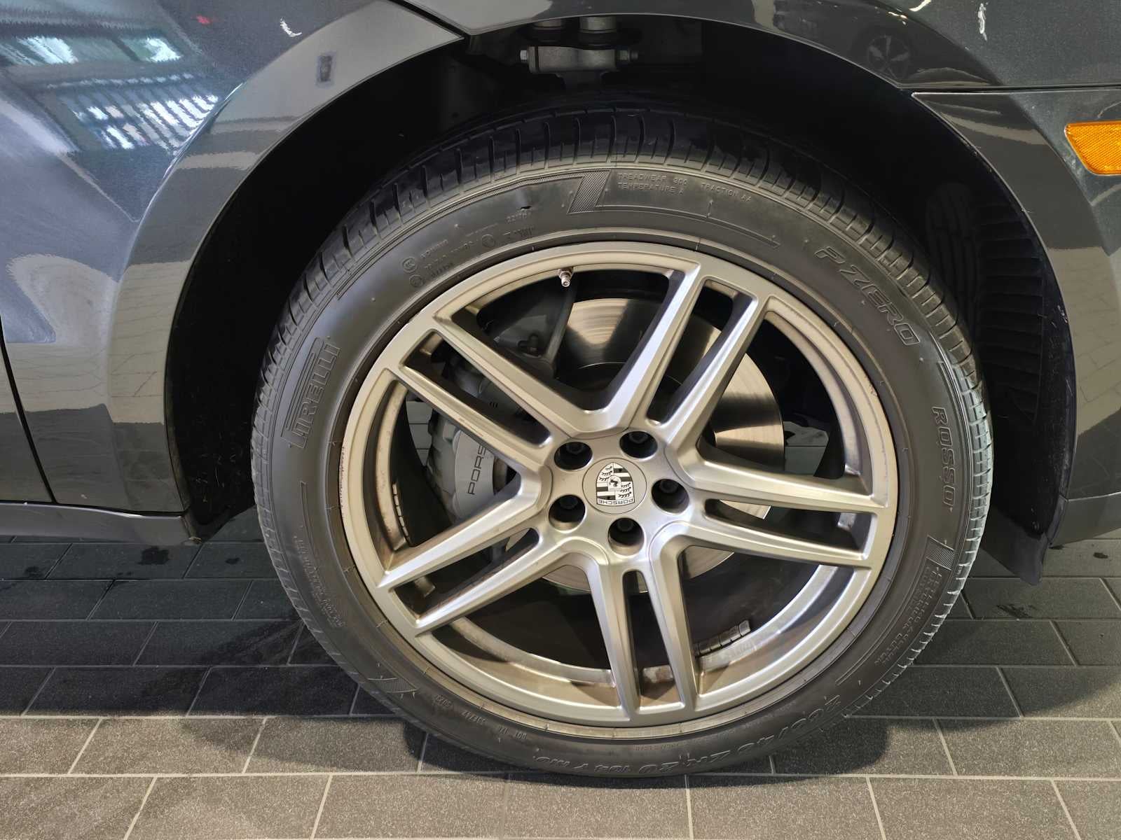 2021 Porsche Macan S