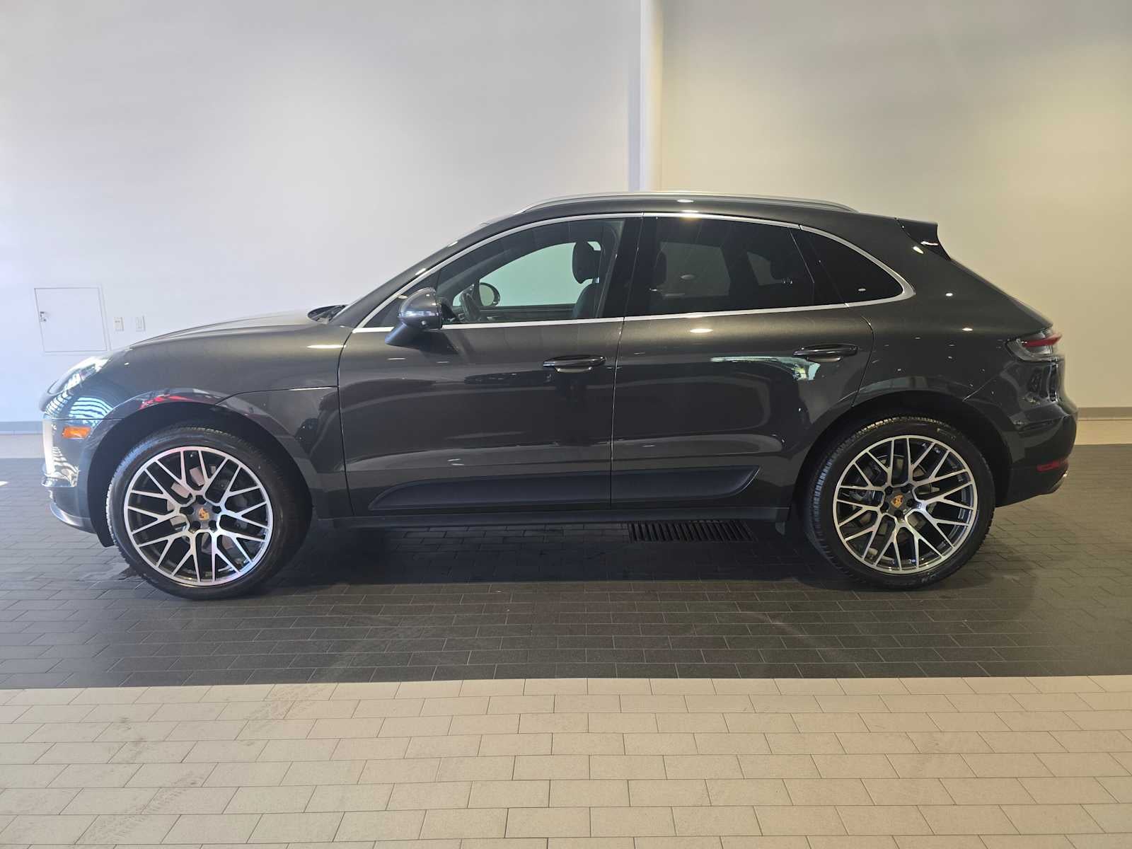 2019 Porsche Macan Macan S