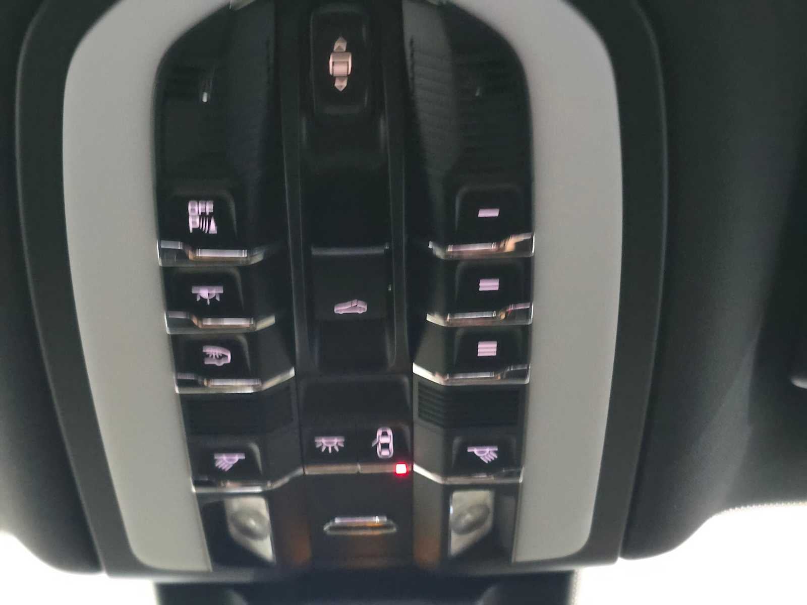 2019 Porsche Macan Macan S