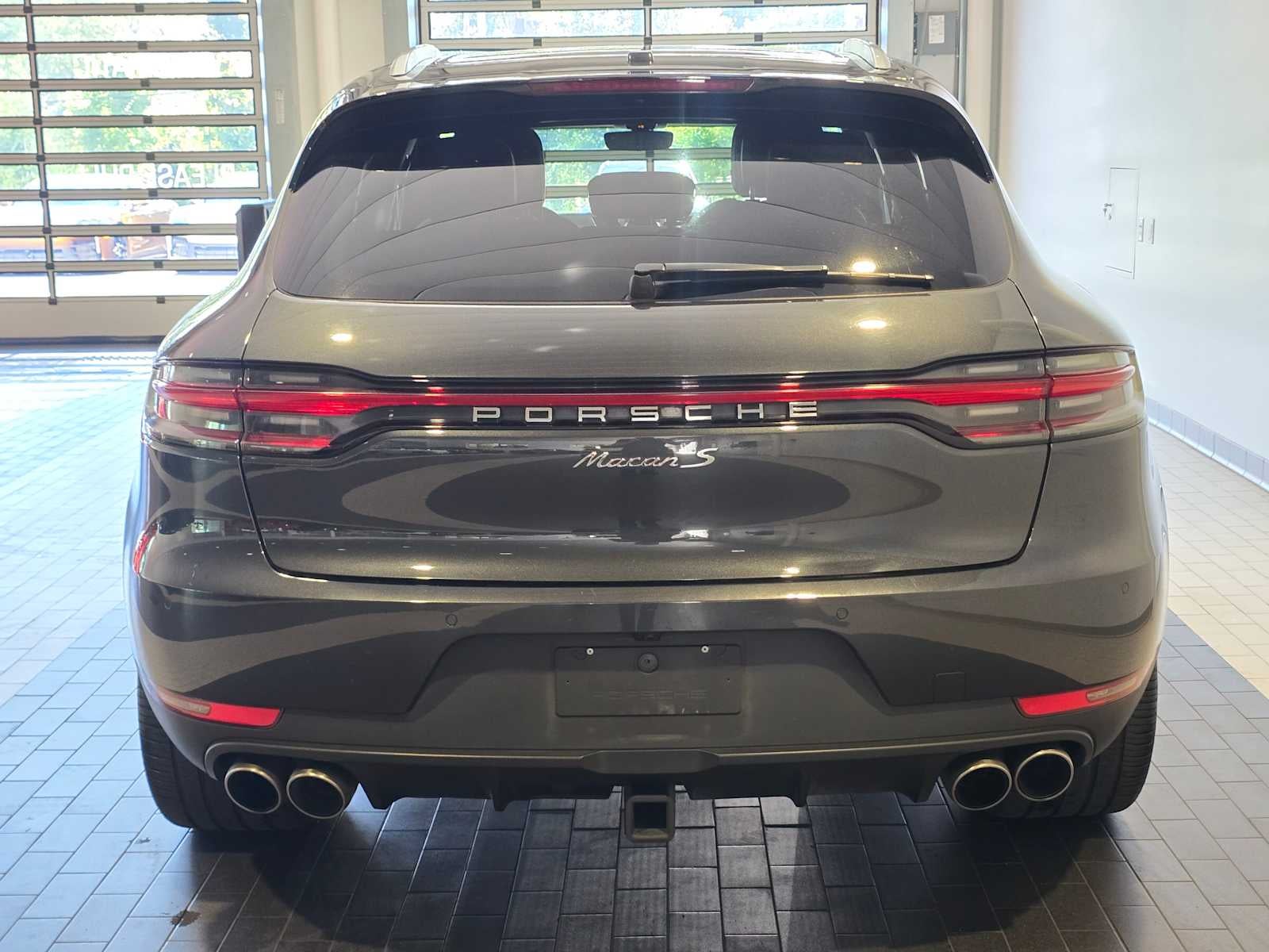2019 Porsche Macan Macan S