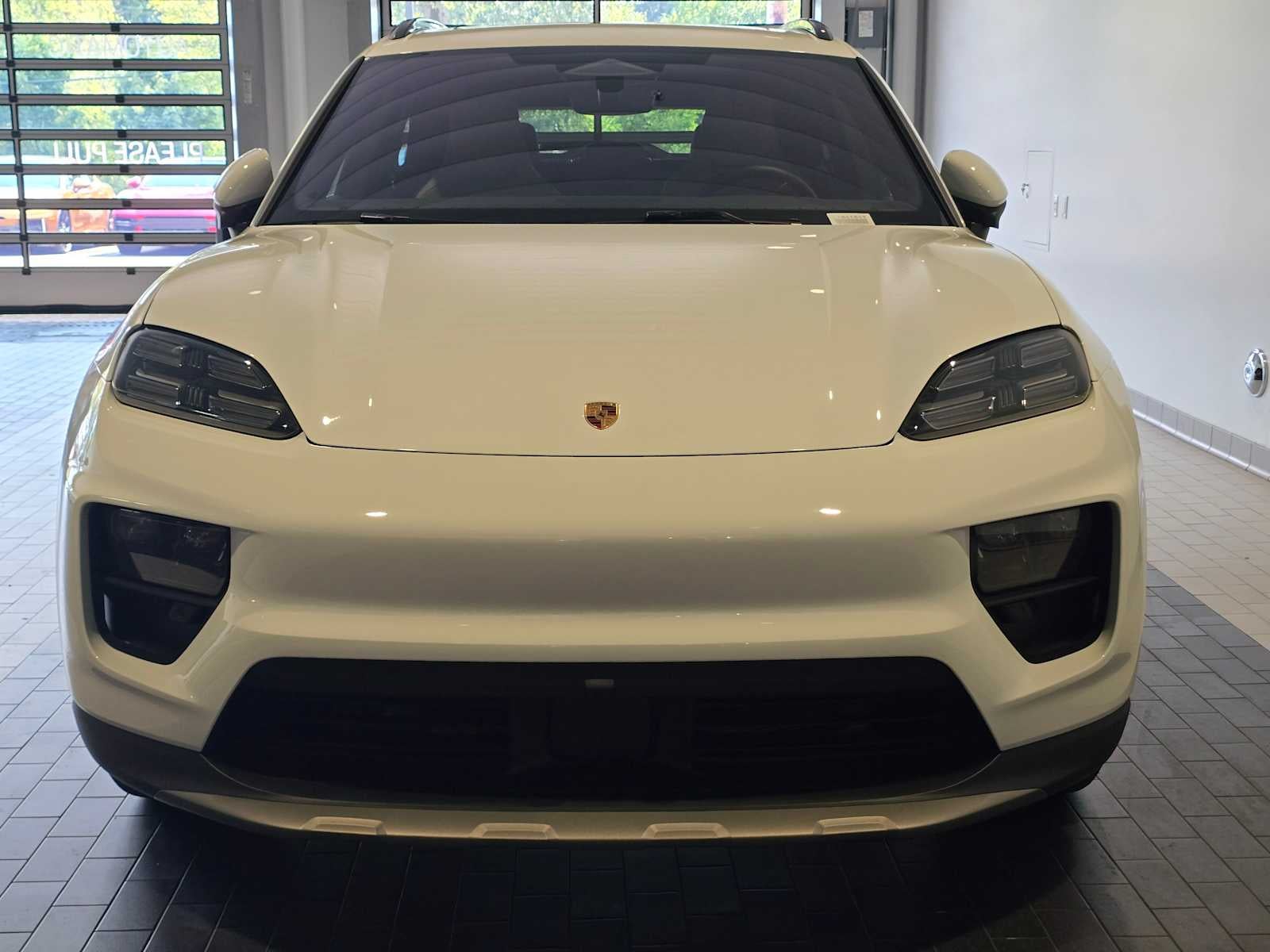 2025 Porsche Macan Macan 4S Electric