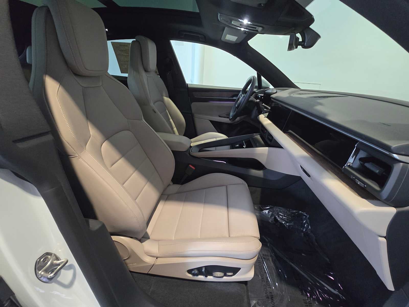 2025 Porsche Macan Macan 4S Electric