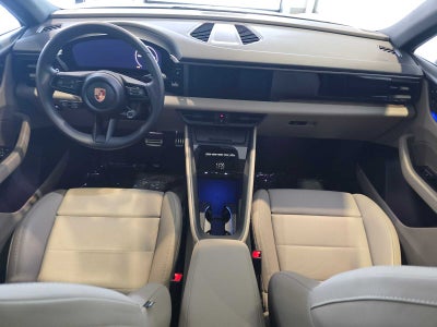 2025 Porsche Macan Macan 4S Electric