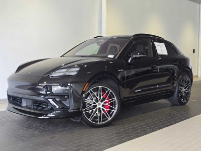 2025 Porsche Macan Macan Turbo Electric
