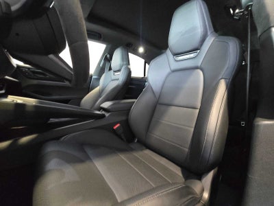 2025 Porsche Macan Macan Turbo Electric