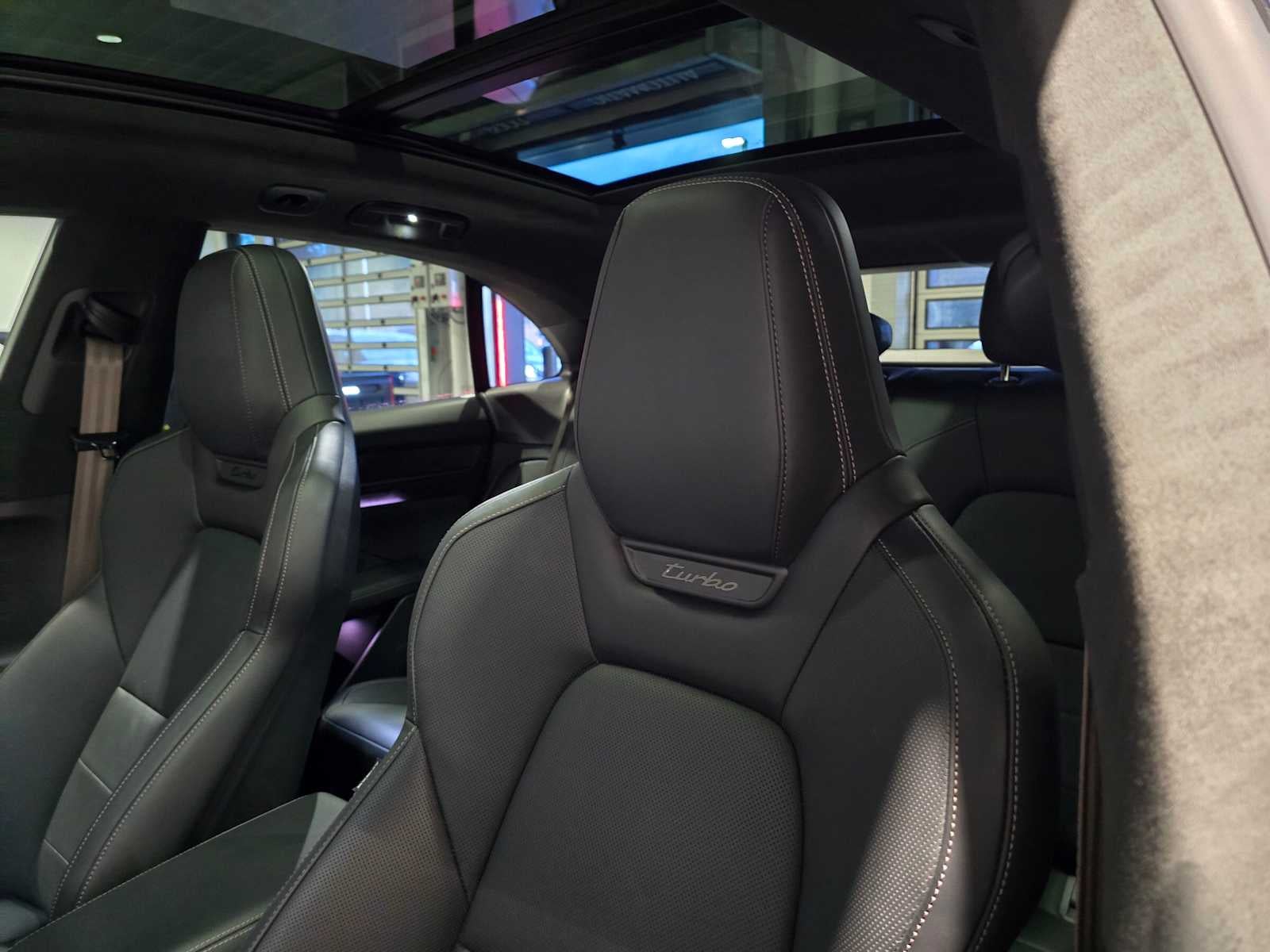 2025 Porsche Macan Electric Turbo