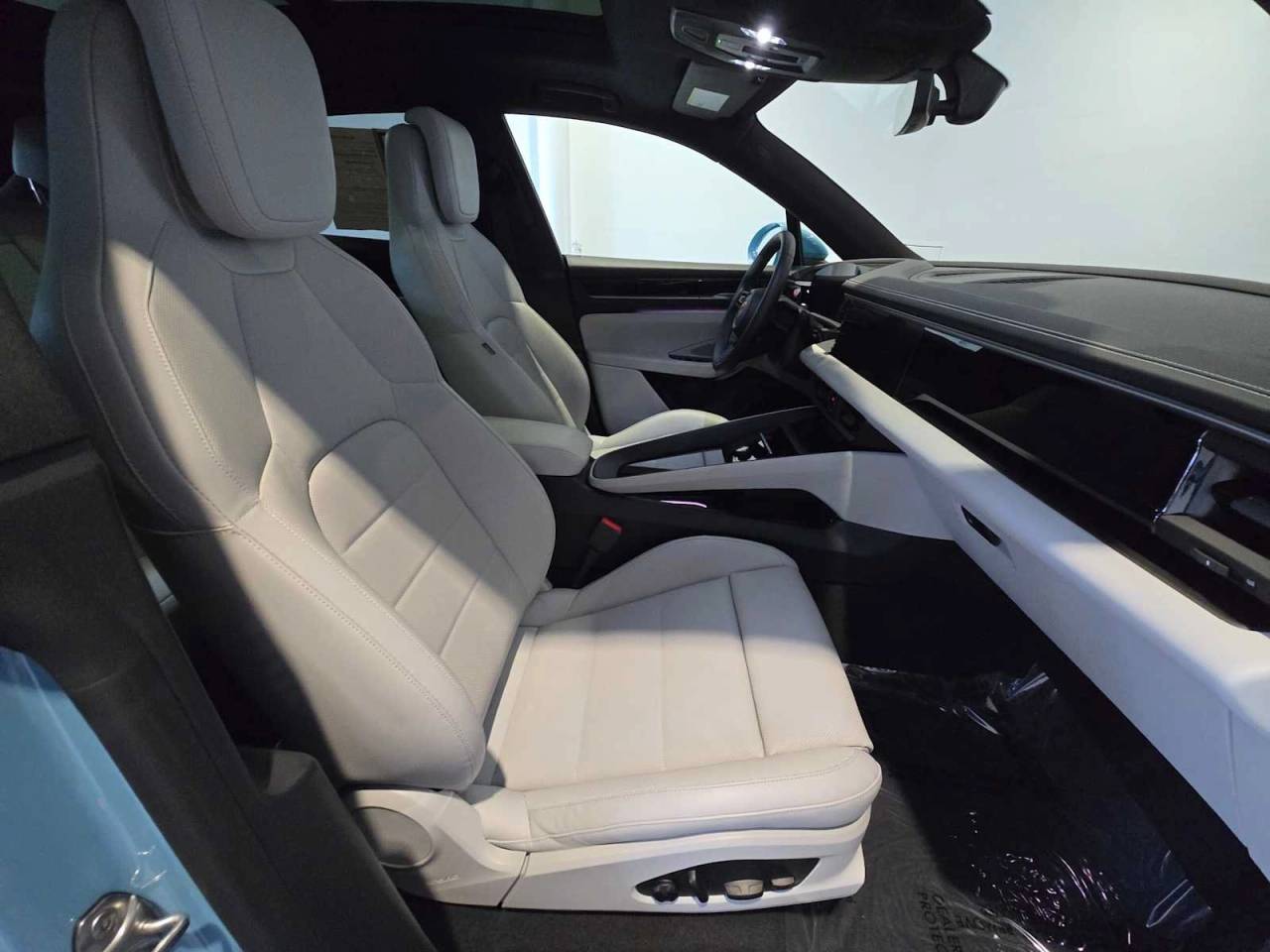 2025 Porsche Macan Macan Electric