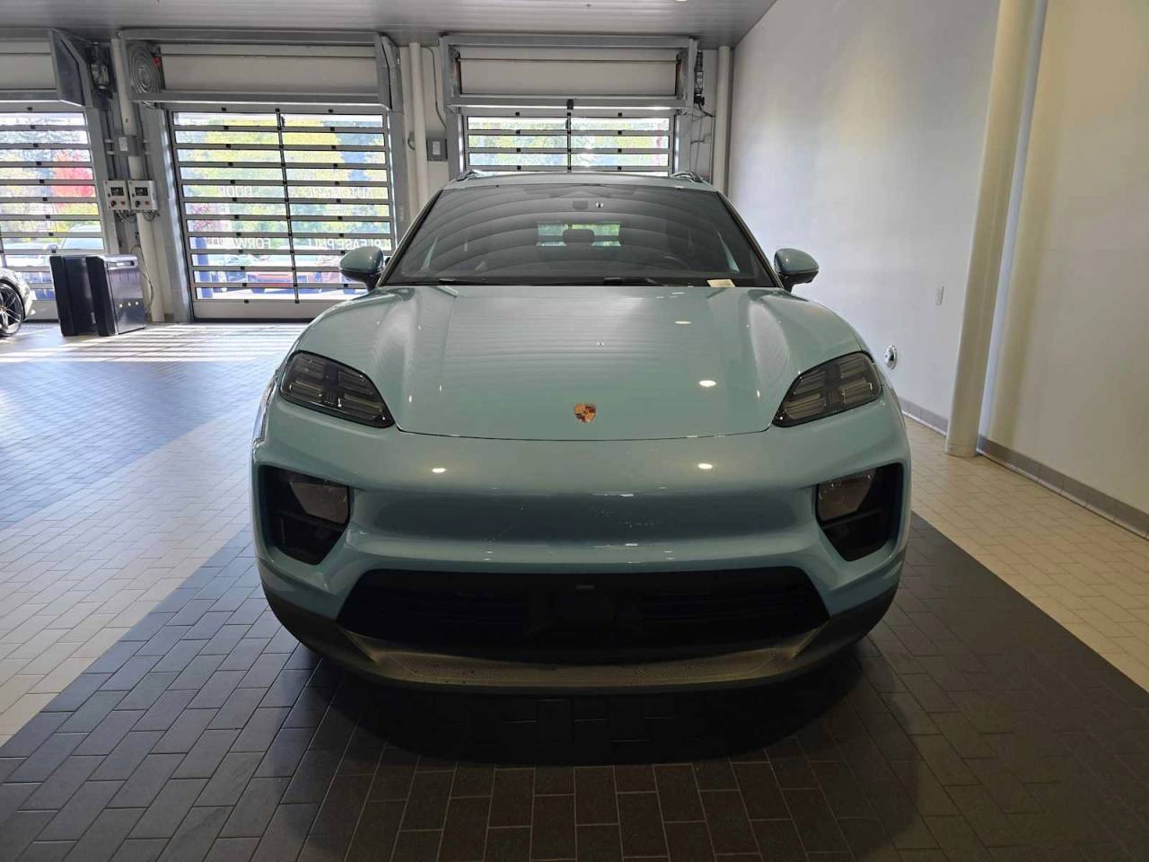2025 Porsche Macan Macan Electric