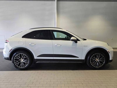 2025 Porsche Macan Electric