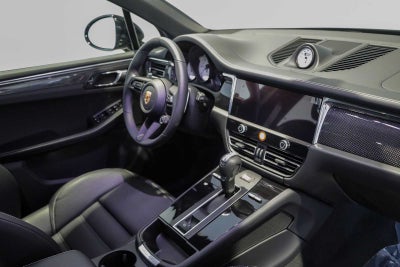 2026 Porsche Macan Macan GTS