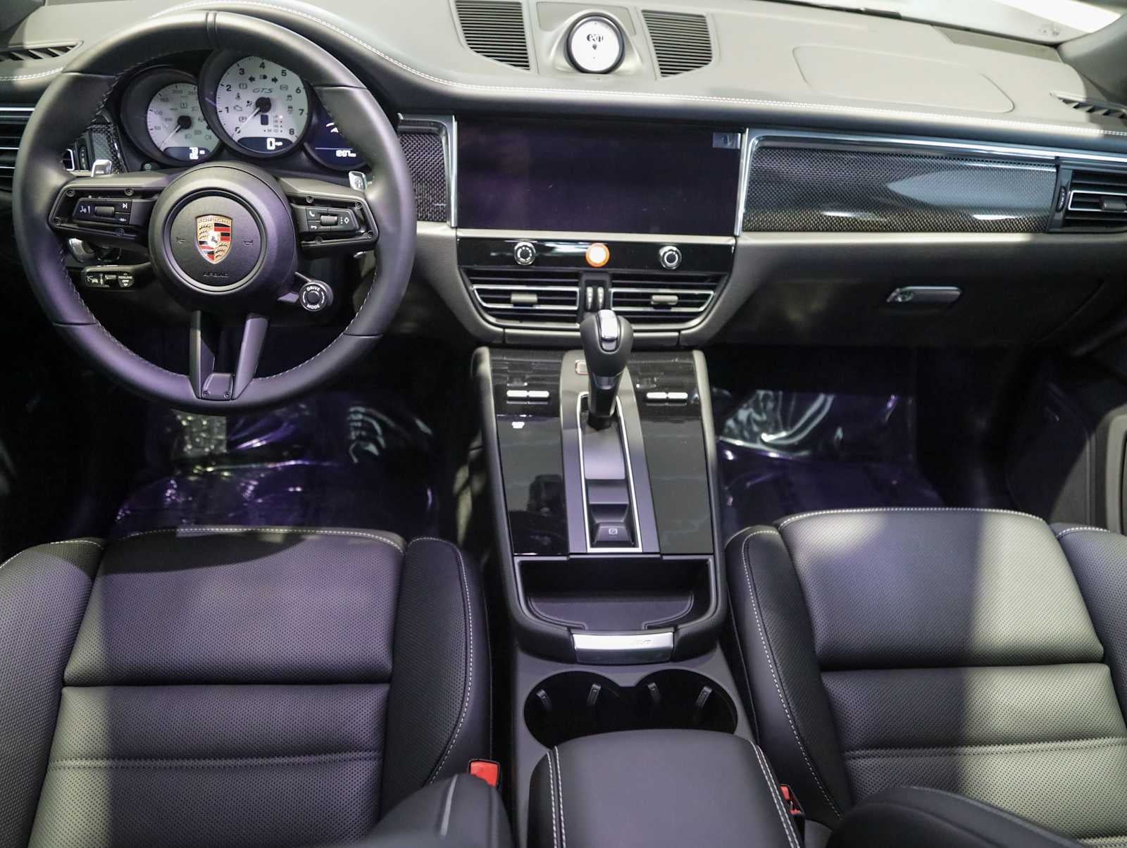 2026 Porsche Macan Macan GTS