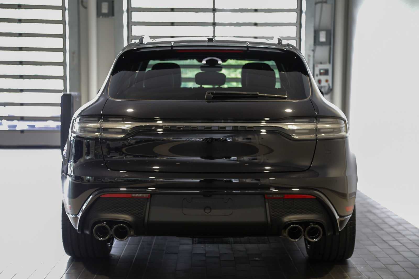2026 Porsche Macan Macan GTS