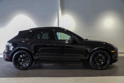 2026 Porsche Macan Macan GTS
