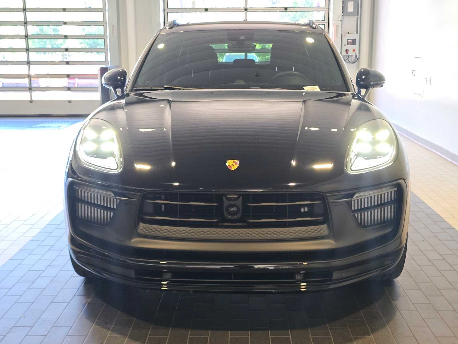 2025 Porsche Macan Macan GTS