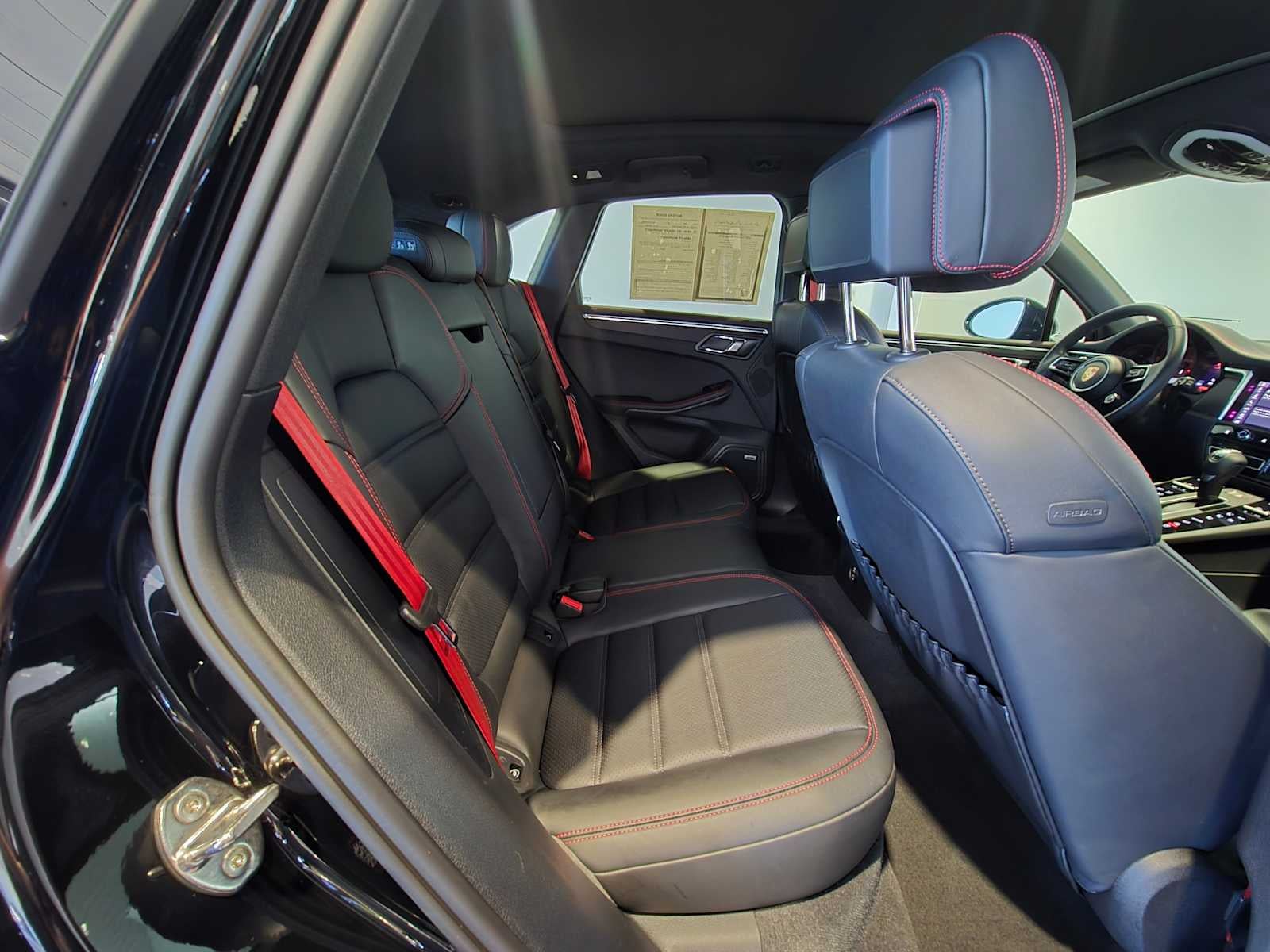 2025 Porsche Macan Macan GTS