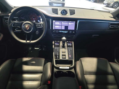 2025 Porsche Macan Macan GTS