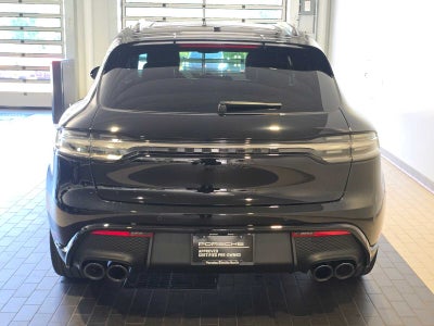 2025 Porsche Macan Macan GTS