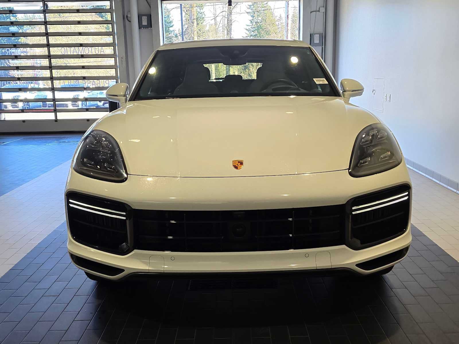 2023 Porsche Cayenne Turbo