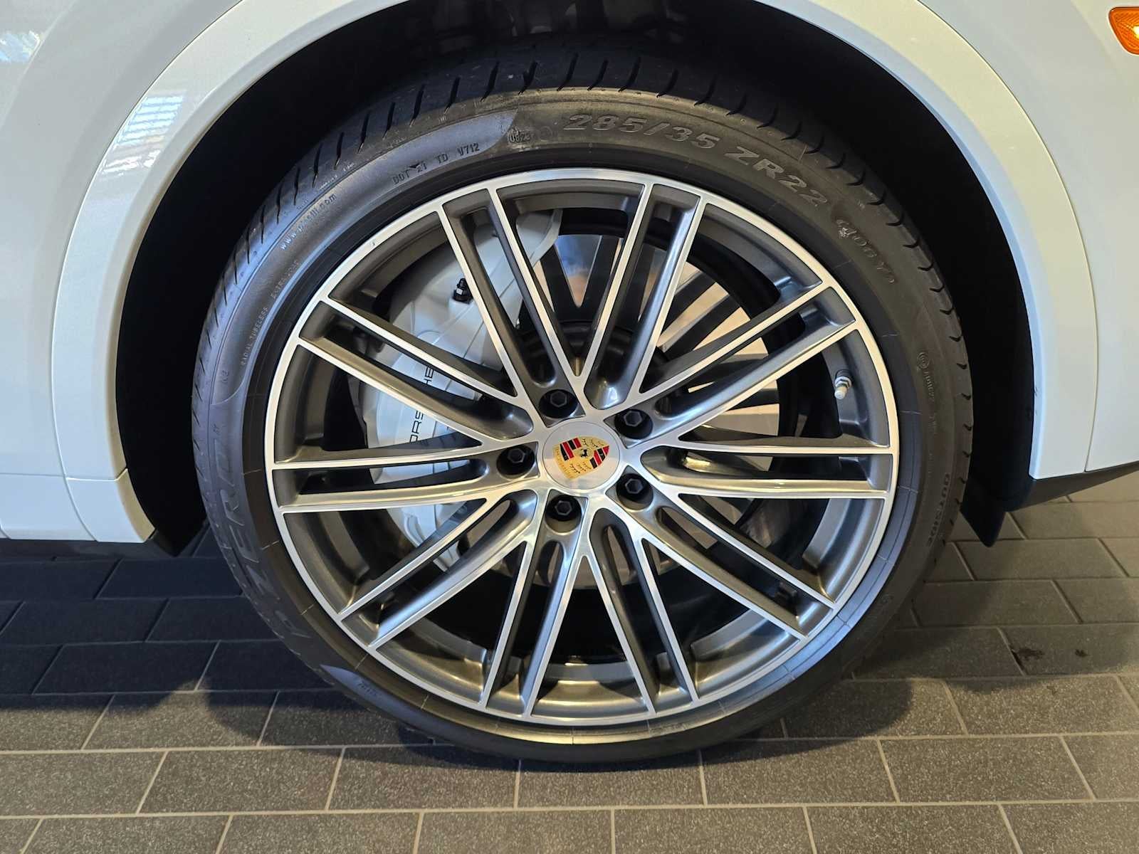 2023 Porsche Cayenne Turbo