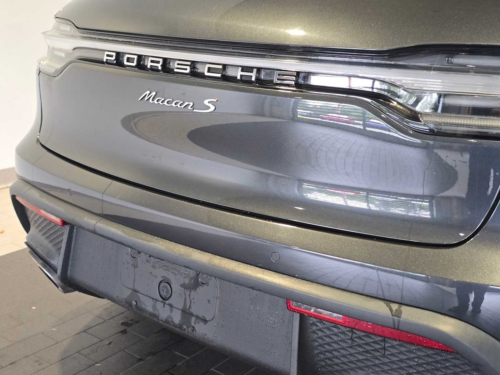2023 Porsche Macan Macan S