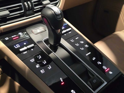 2023 Porsche Macan Macan S