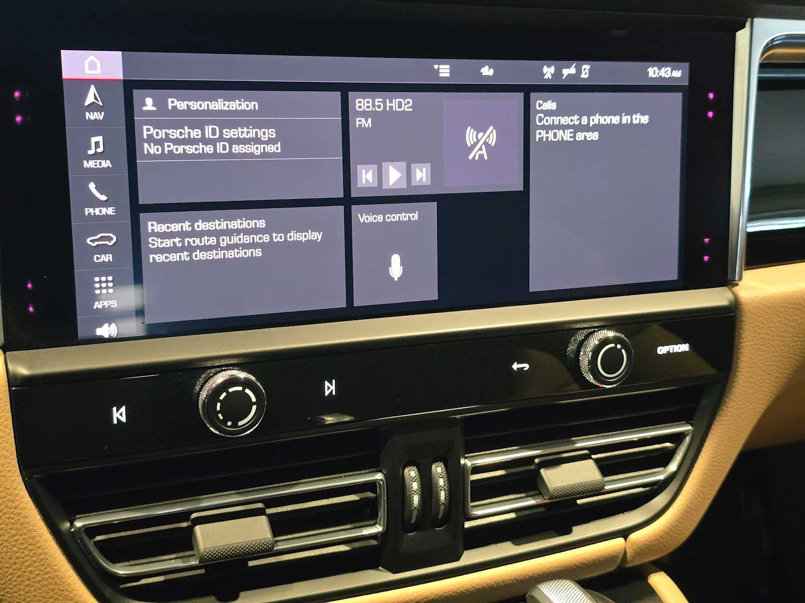 2023 Porsche Macan Macan S