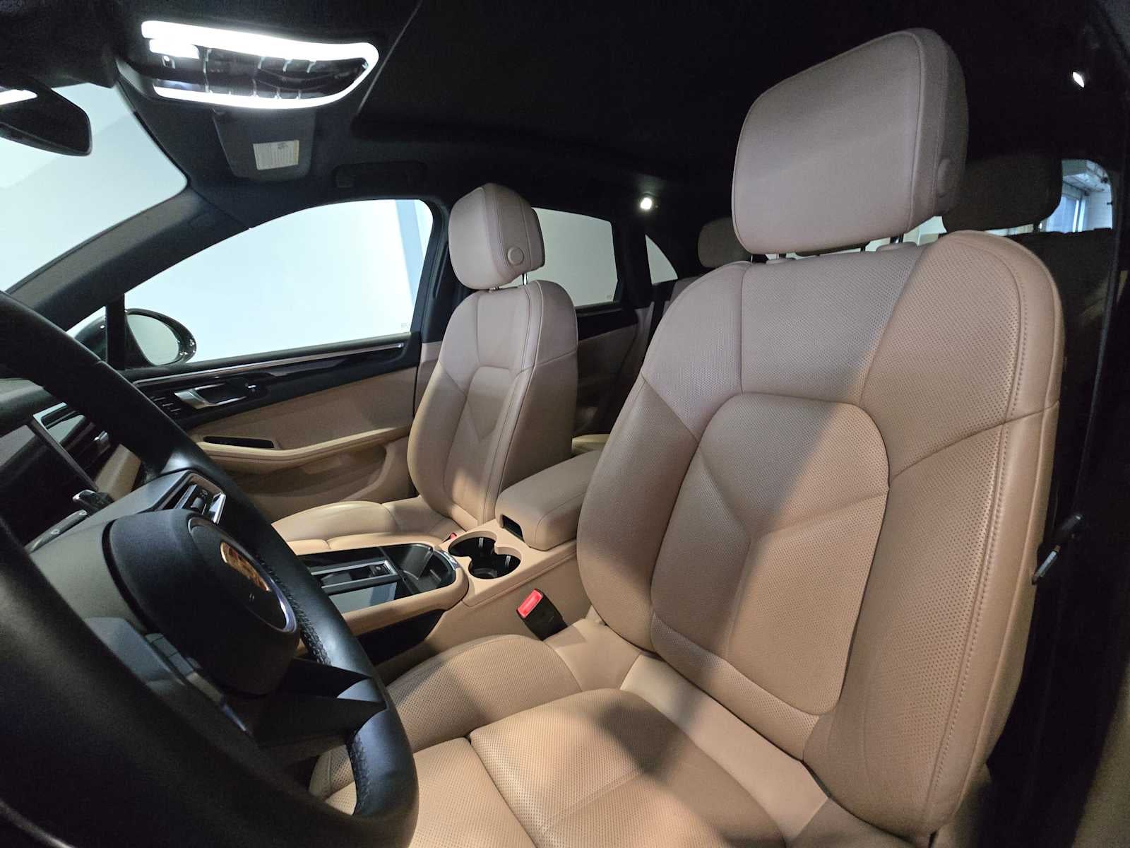 2023 Porsche Macan Macan S