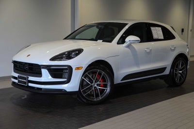 2025 Porsche Macan Macan S